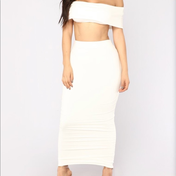 Fashion Nova Dresses & Skirts - NWOT Off Shoulder Set Ivory